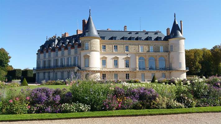 Le Studio Cosy D'Angelique Et David Avec Parking Рамбуйе Экстерьер фото